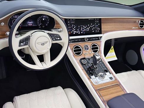 New 2026 Bentley Continental GTC AWD/4WD image 17