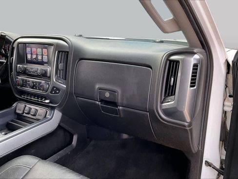 Used 2015 Chevrolet Silverado 2500 LTZ w/ Duramax Plus Package AWD/4WD image 17