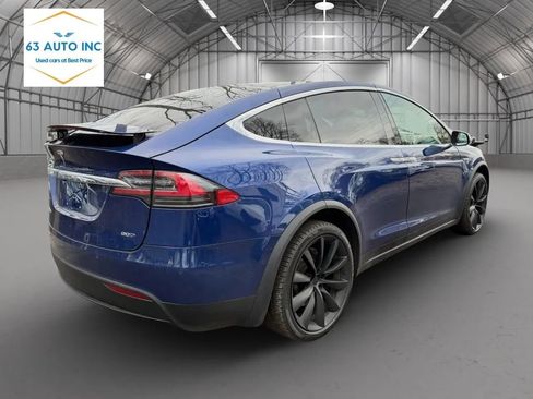 Used 2016 Tesla Model X 75D image 4