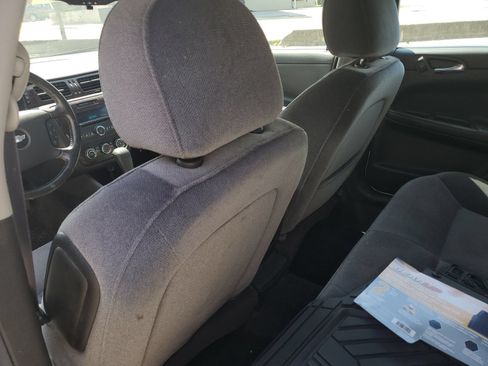 Used 2013 Chevrolet Impala LS FWD image 14