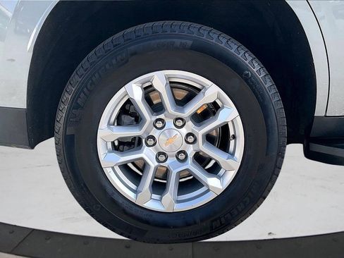 Used 2025 Chevrolet Tahoe LT AWD/4WD image 38