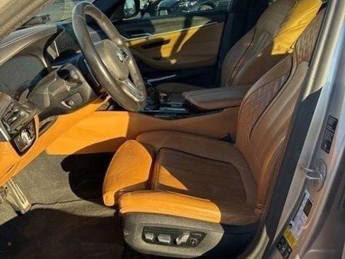 Used 2020 BMW 540i xDrive w/ M Sport Package image 4