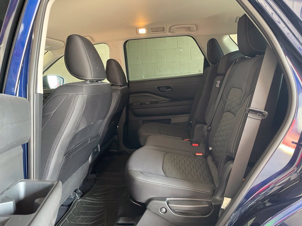 Certified 2025 Nissan Pathfinder SV w/ Cargo Package FWD image 16