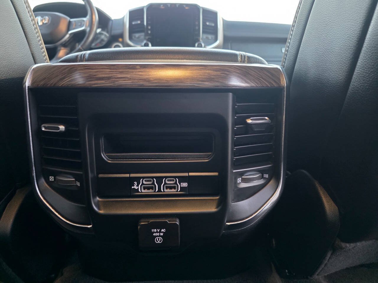 Used 2020 RAM 1500 Laramie AWD/4WD image 14