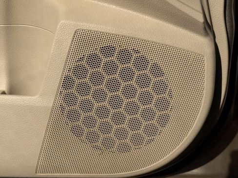 Used 2014 Subaru Outback 2.5i Premium w/ Moonroof Package image 32