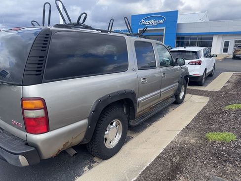 Used 2003 GMC Yukon XL SLT w/ 1SD Preferred Equipment Group image 9