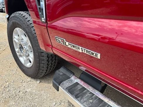 Used 2026 Ford F250 XLT w/ XLT Premium Package AWD/4WD image 5
