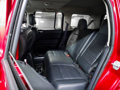 Used 2017 Jeep Patriot High Altitude image 21