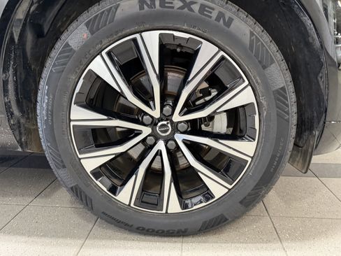 Used 2023 Volvo XC60 B5 Core w/ Climate Package AWD/4WD image 31