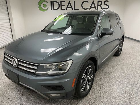 Used 2018 Volkswagen Tiguan SEL image 1