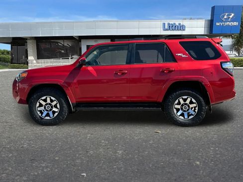 Used 2020 Toyota 4Runner TRD Off-Road AWD/4WD image 6