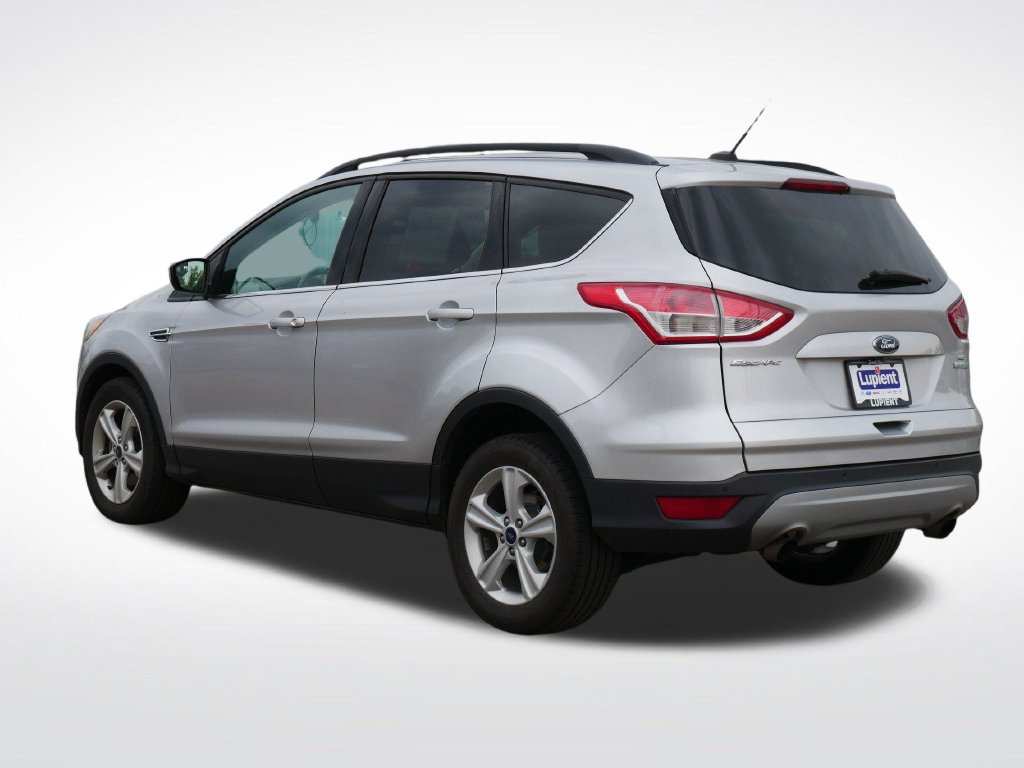 Used 2016 Ford Escape SE w/ SE Leather Comfort Package FWD image 4