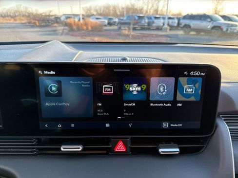 Used 2026 Hyundai Ioniq 5 Limited image 19