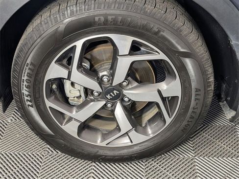 Used 2020 Kia Sportage LX image 8