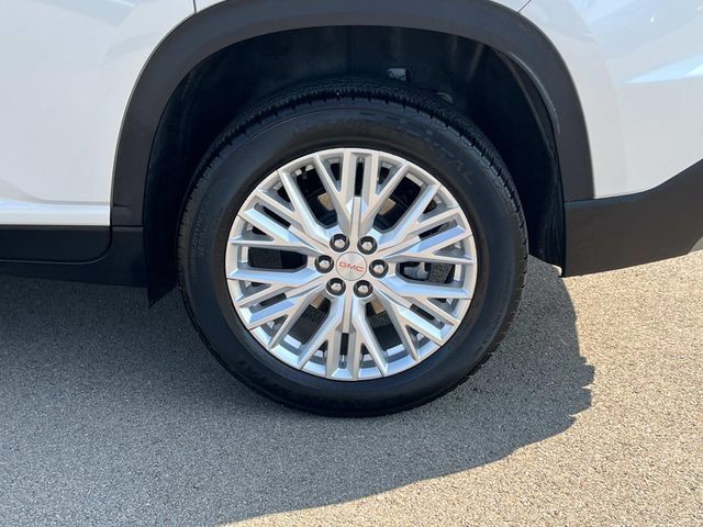 Used 2024 GMC Acadia Elevation FWD image 13