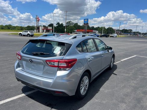 Used 2018 Subaru Impreza 2.0i Premium w/ Eyesight & BSD & Rcta AWD/4WD image 4