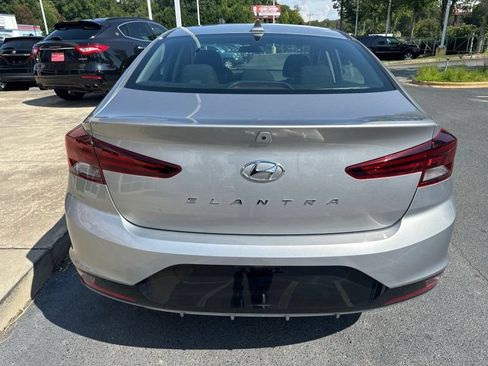 Used 2020 Hyundai Elantra SEL w/ Cargo Package (C1) FWD image 5