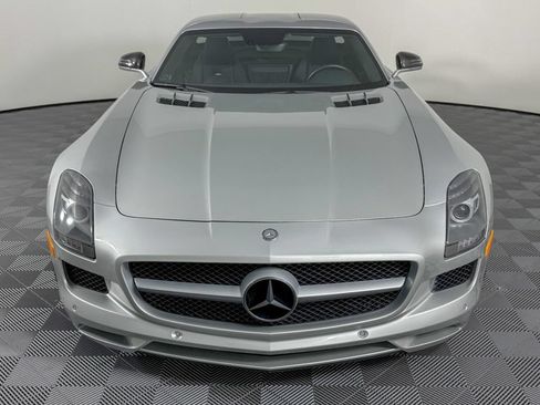 Used 2011 Mercedes-Benz SLS AMG Coupe image 2