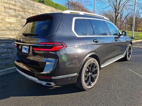 Used 2023 BMW X7 xDrive40i w/ Premium Package image 6