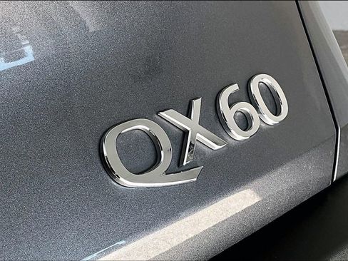 Certified 2025 INFINITI QX60 Pure image 42