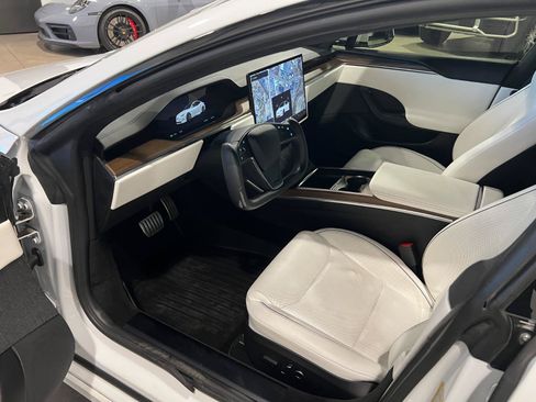 Used 2021 Tesla Model S Plaid AWD/4WD image 10