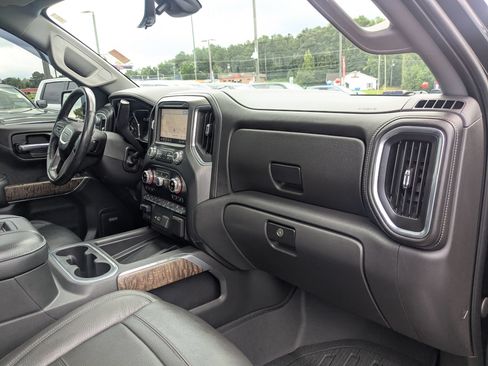 Used 2021 GMC Sierra 1500 Denali w/ Denali Ultimate Package AWD/4WD image 29