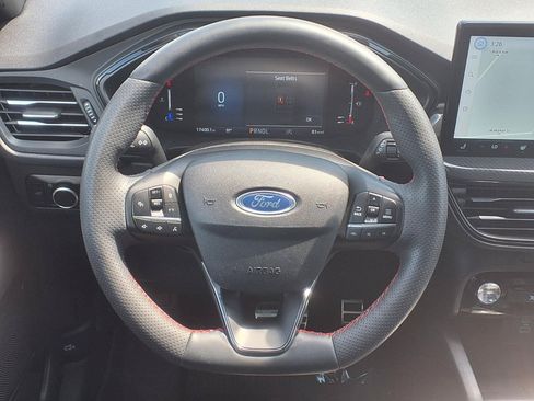 Used 2023 Ford Escape ST-Line w/ Tech Pack #1 AWD/4WD image 31