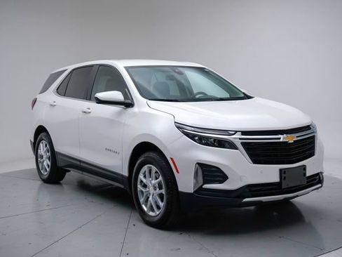Used 2024 Chevrolet Equinox LT AWD/4WD image 10