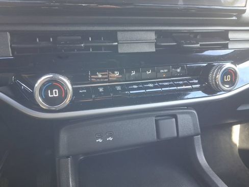 Used 2025 Honda Prologue Touring image 27