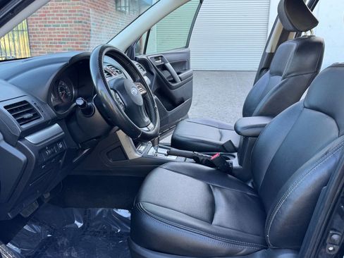 Used 2015 Subaru Forester 2.5i Limited AWD/4WD image 9