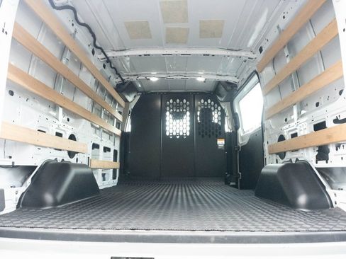 Used 2025 Ford Transit 250 Low Roof w/ Exterior Upgrade Package RWD image 28
