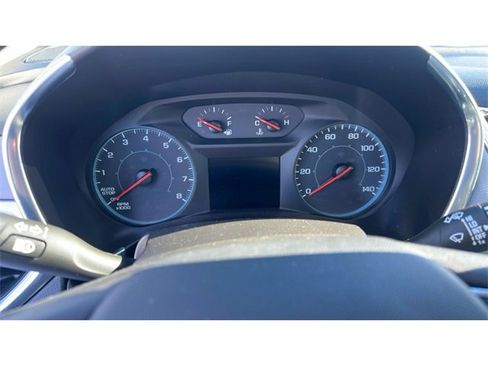 Used 2024 Chevrolet Equinox LT image 9