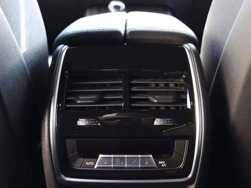 Used 2021 BMW X5 xDrive40i w/ Convenience Package image 29