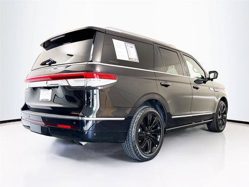 Used 2023 Lincoln Navigator Reserve AWD/4WD image 45