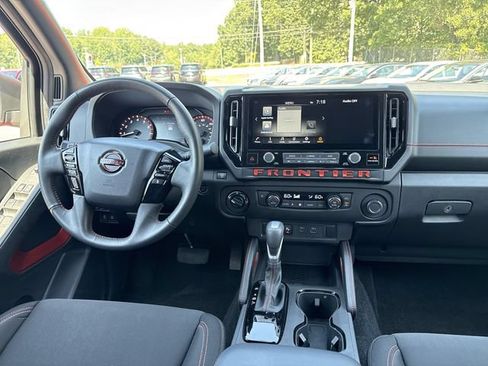 Used 2025 Nissan Frontier PRO-4X w/ Interior Protection Package AWD/4WD image 3