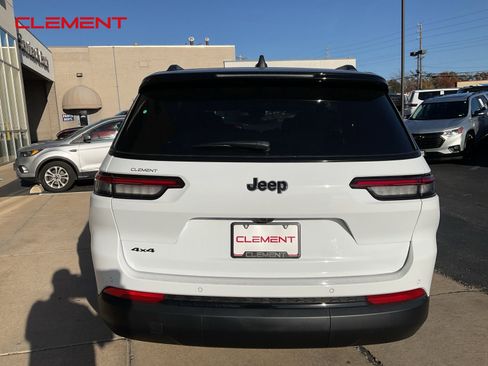 New 2025 Jeep Grand Cherokee L Limited w/ Trailer Tow Package AWD/4WD image 5