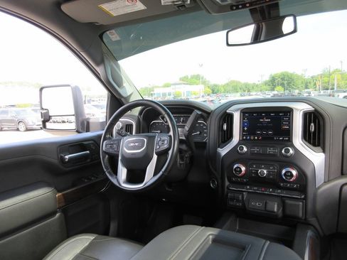 Used 2021 GMC Sierra 2500 SLT AWD/4WD image 28