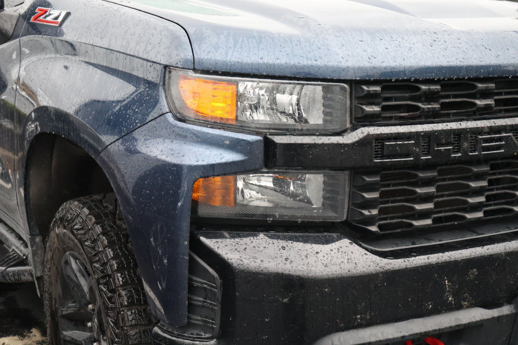 Used 2020 Chevrolet Silverado 1500 Custom Trail Boss w/ Custom Convenience Package AWD/4WD image 4