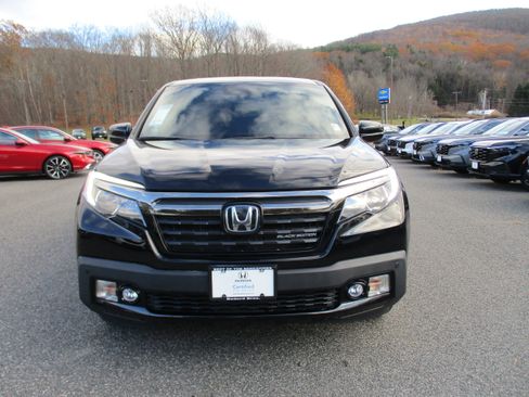 Certified 2020 Honda Ridgeline Black Edition image 2