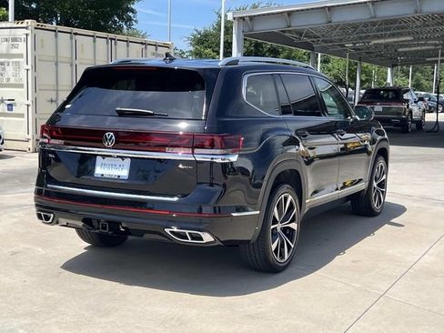New 2026 Volkswagen Atlas SEL Premium R-Line AWD/4WD image 9