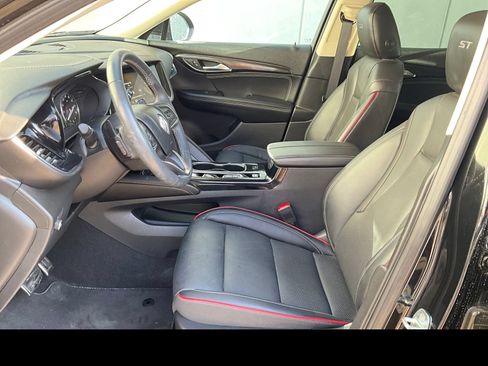 Used 2023 Buick Envision Essence w/ Sport Touring Package AWD/4WD image 2