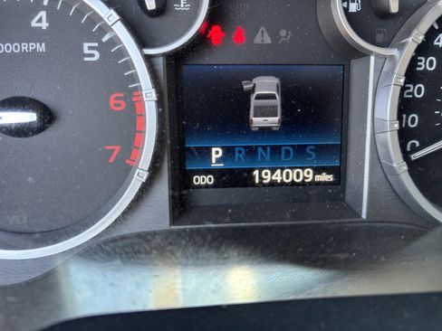 Used 2014 Toyota Tundra Limited image 13