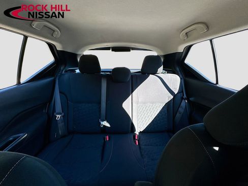 Used 2021 Nissan Kicks S image 24