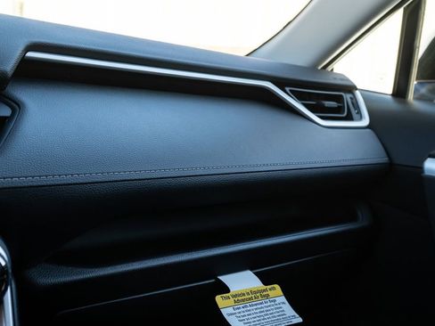 New 2025 Toyota RAV4 XLE w/ Convenience Package image 32