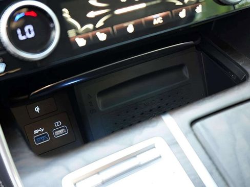 Used 2024 Genesis GV80 3.5T image 35