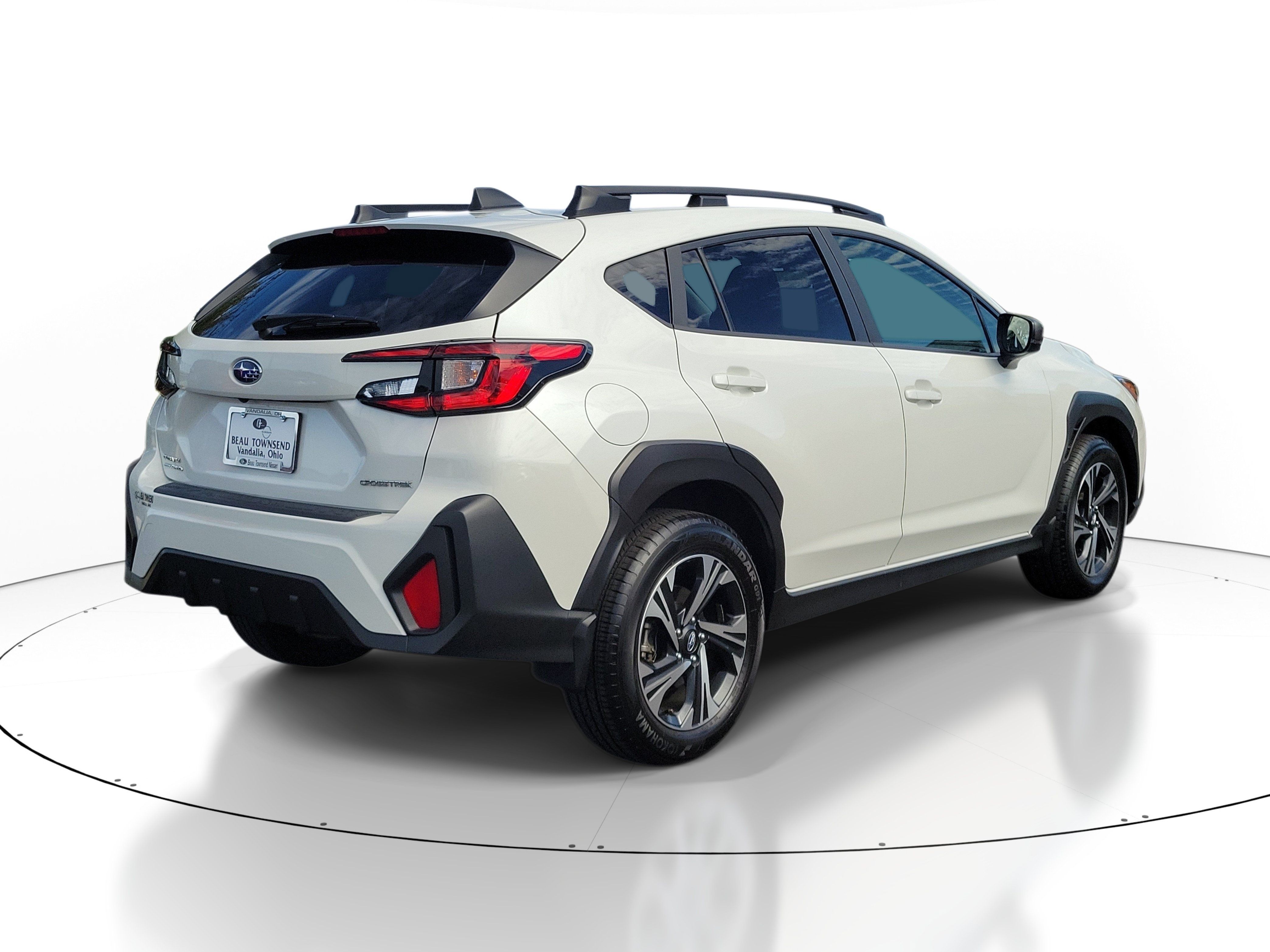 Used 2024 Subaru Crosstrek 2.0i Premium AWD/4WD image 4