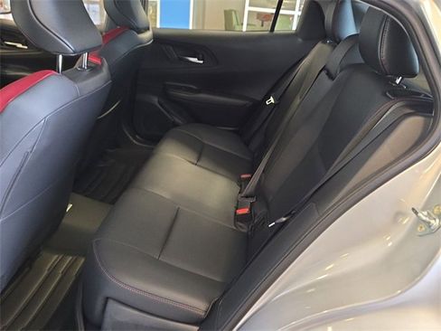 Used 2025 Toyota Prius Plug-In Hybrid image 22