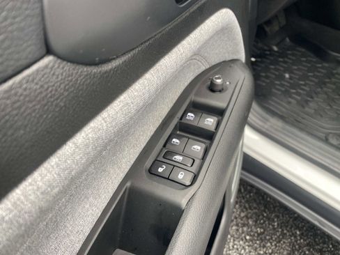 Certified 2023 Jeep Compass Latitude image 22