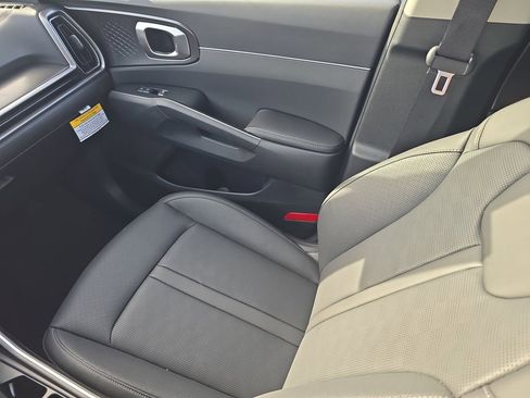 New 2026 Kia Sorento S AWD/4WD image 17