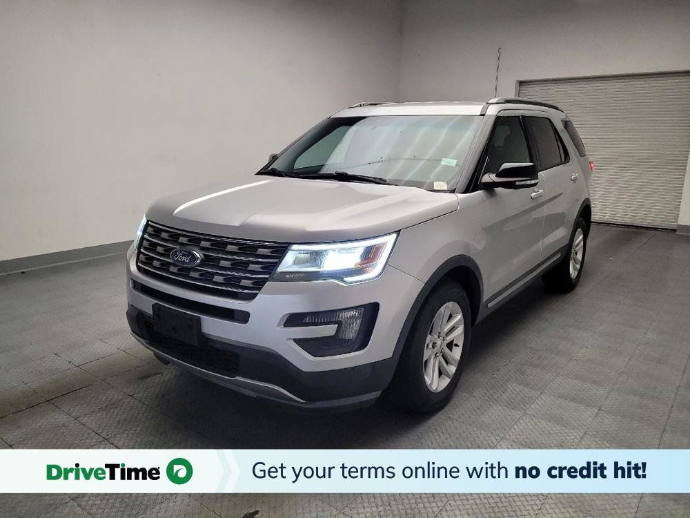 Used 2016 Ford Explorer XLT w/ Equipment Group 201A FWD image 1